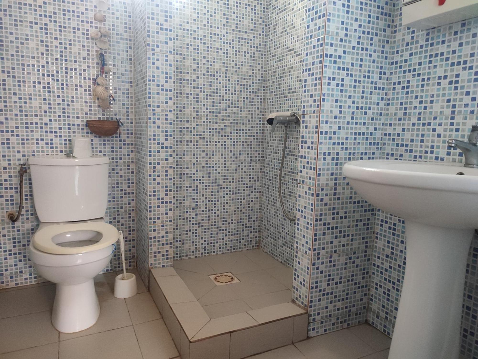 Akine Ti Kasso Piscine Otel Diembéreng Oda fotoğraf